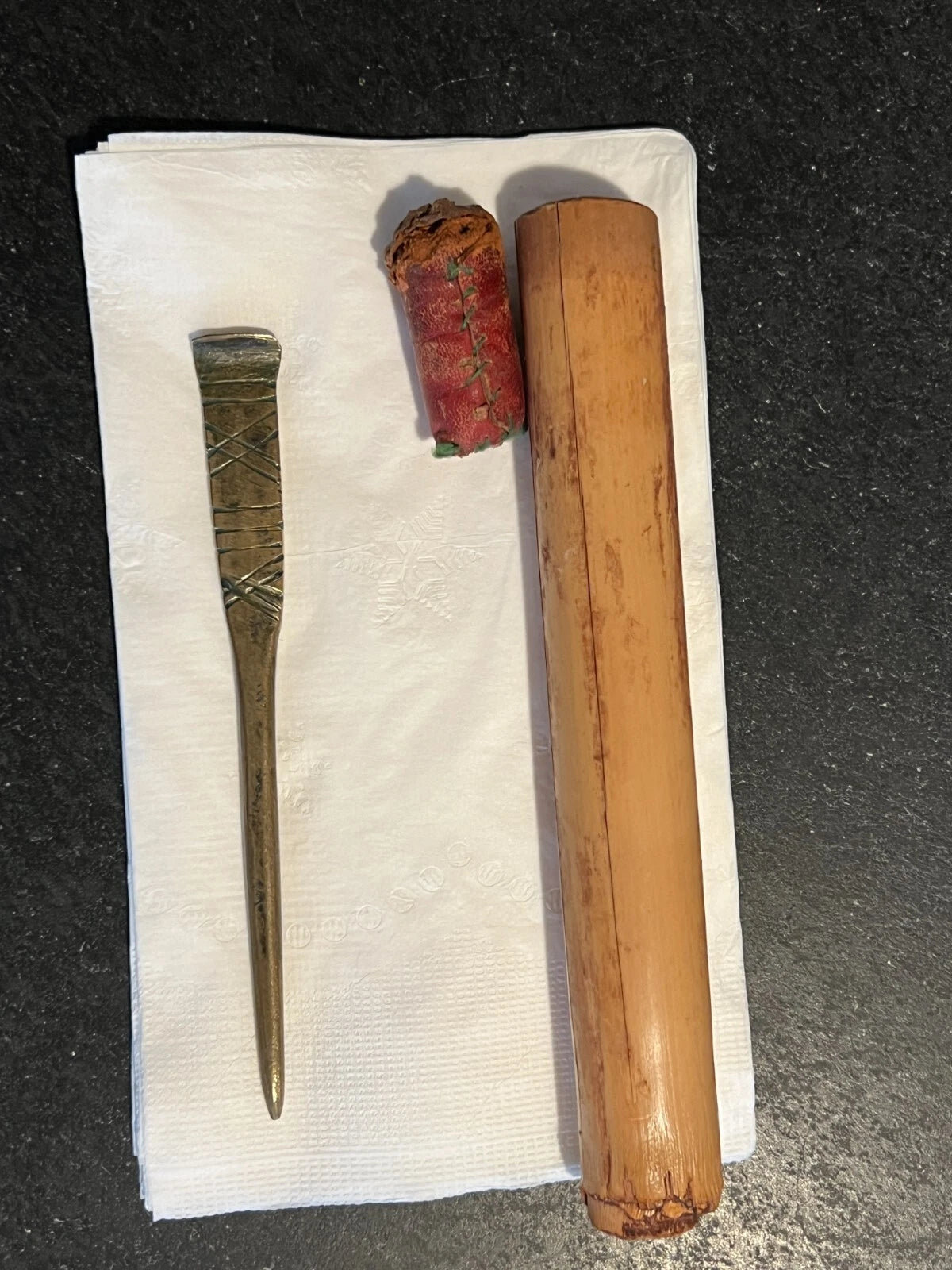 Antique Bronze Hair Pin + Original Bamboo Case - Traditional Eastern Asian Accessory